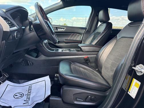 2023 Ford Edge ST Line