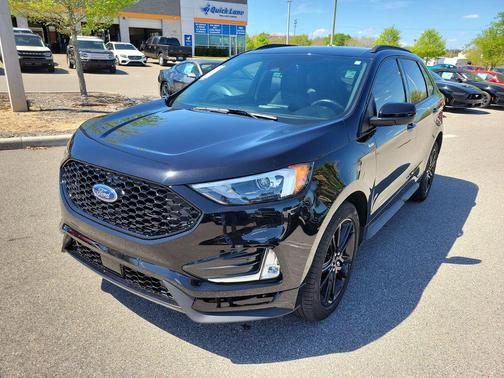 2023 Ford Edge ST Line