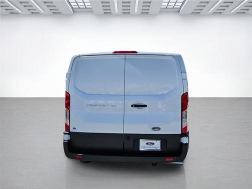 2025 Ford Transit-150 XL