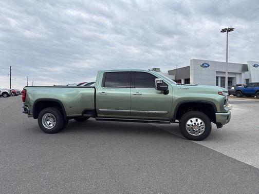 2024 Chevrolet Silverado 3500 High Country