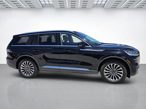 2022 Lincoln Aviator Reserve AWD