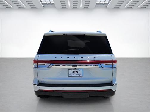 2022 Lincoln Navigator Black Label