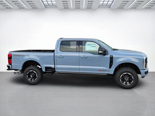 2025 Ford F-350 Lariat