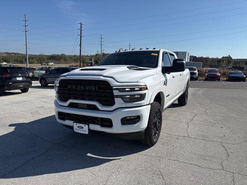 2025 RAM 3500 Limited Mega Cab 4x4 6'4' Box