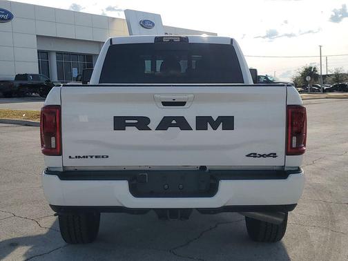 2025 RAM 3500 Limited Mega Cab 4x4 6'4' Box