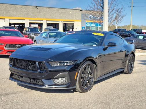 2025 Ford Mustang GT