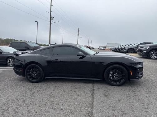 2025 Ford Mustang GT