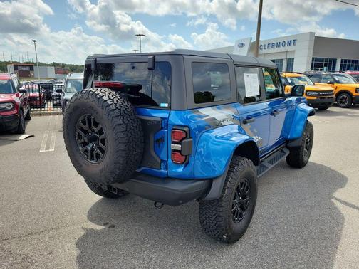 VELOCITY BLUE METALLIC 2024 Ford Bronco Raptor
