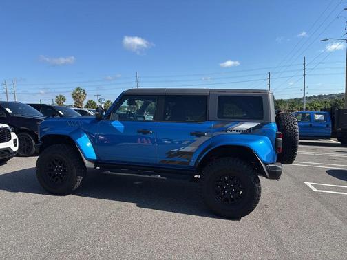 VELOCITY BLUE METALLIC 2024 Ford Bronco Raptor