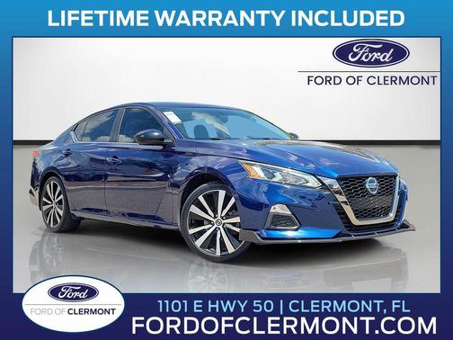 Deep Blue Pearl 2019 Nissan Altima 2.5 SR