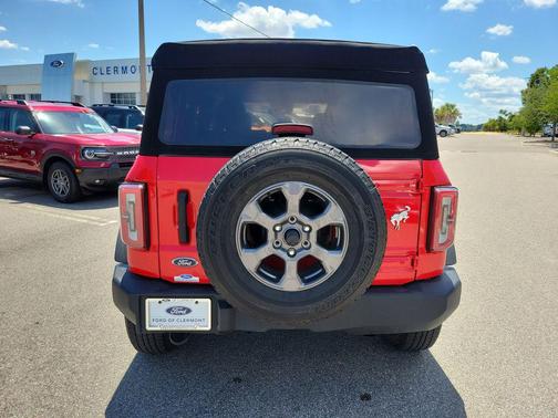RACE RED 2023 Ford Bronco Big Bend