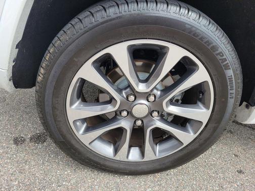 2017 Jeep Grand Cherokee Overland