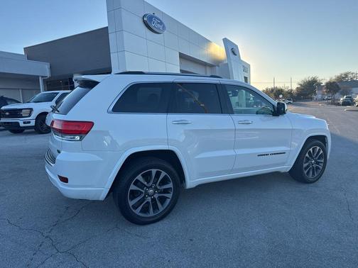2017 Jeep Grand Cherokee Overland