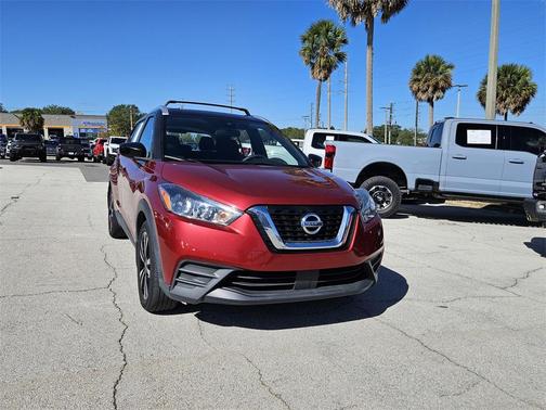 2020 Nissan Kicks SV