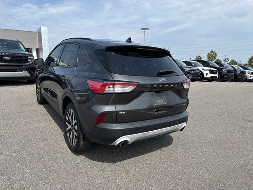 MAGNETIC METALLIC 2020 Ford Escape SE