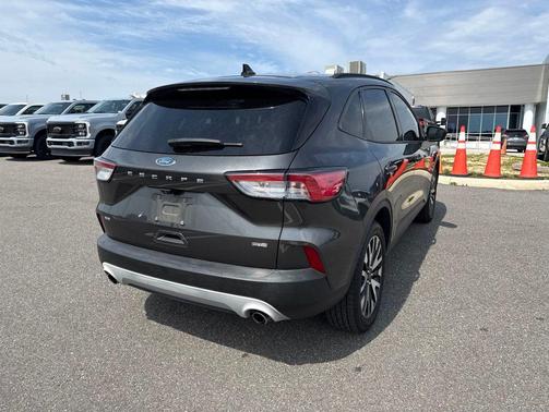 MAGNETIC METALLIC 2020 Ford Escape SE