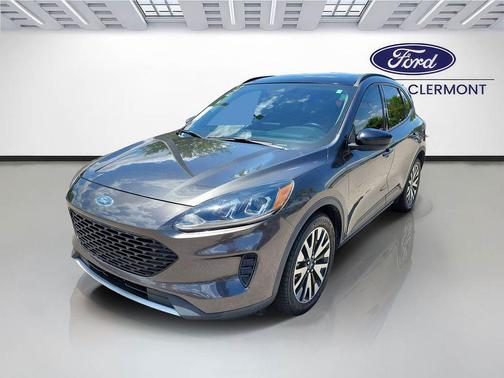 MAGNETIC METALLIC 2020 Ford Escape SE