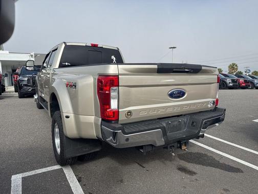 2017 Ford F-350 Lariat