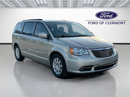 2015 Chrysler Town & Country Touring