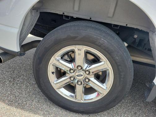 OXFORD WHITE 2024 Ford F-150 XLT