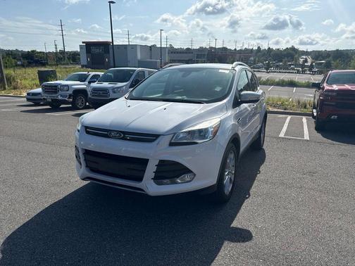 White Platinum Metallic Tri-Coat 2015 Ford Escape Titanium