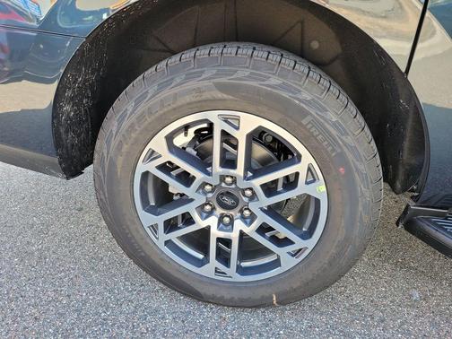 Stone Blue Metallic 2026 Ford Expedition Max Active 4x4