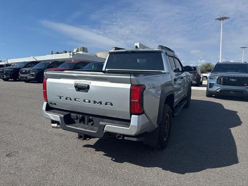 2024 Toyota Tacoma TRD Off Road