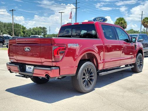 Ruby Red Metallic Tinted Clearcoat 2026 Ford F-150 Lariat