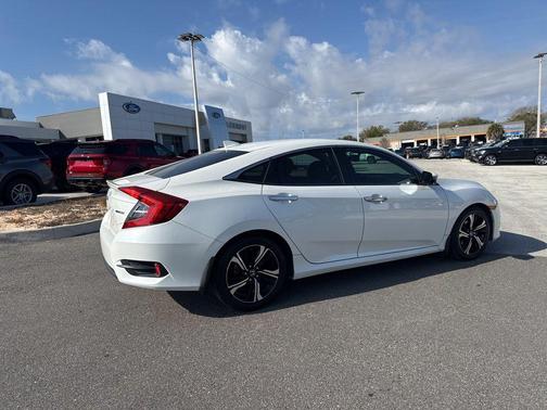 2016 Honda Civic Touring