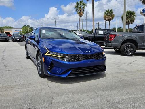 2023 Kia K5 EX