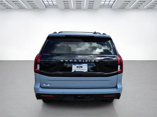 2025 Ford Expedition Max Active 4x2