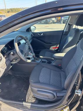 2017 Hyundai IONIQ Hybrid Blue