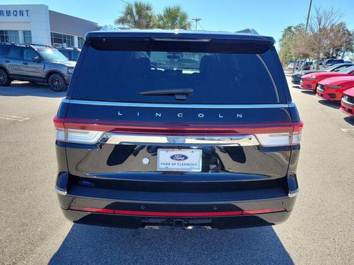 2022 Lincoln Navigator Reserve