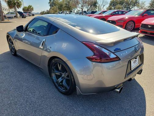 2010 Nissan 370Z Base