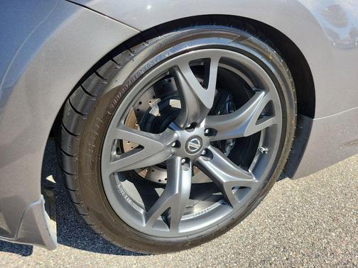 2010 Nissan 370Z Base