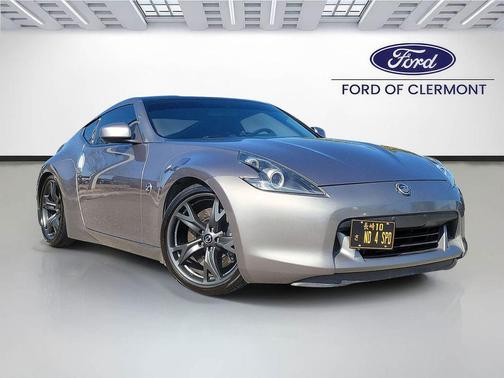 2010 Nissan 370Z Base