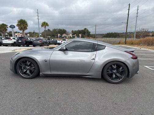 2010 Nissan 370Z Base