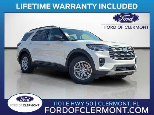 Star White Metallic Tri-Coat 2026 Ford Explorer Active