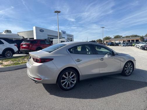 2024 Mazda Mazda3 FWD w/Preferred Package