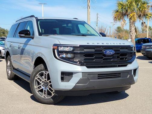 2026 Ford Expedition Active