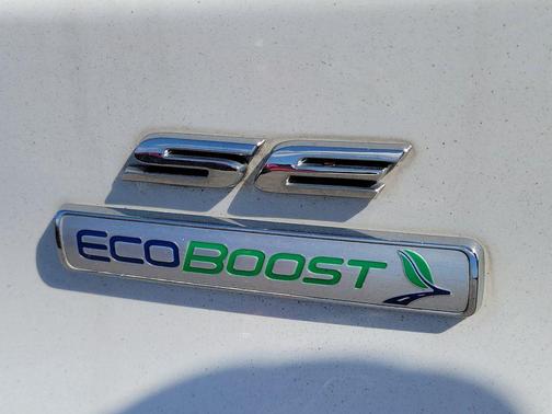 OXFORD WHITE 2020 Ford Fusion SE