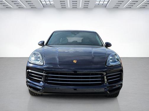 2022 Porsche Cayenne Cayenne