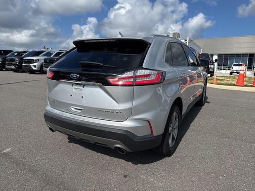 INGOT SILVER METALLIC 2019 Ford Edge Titanium