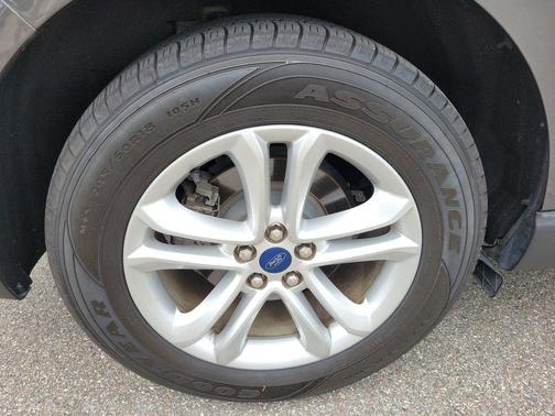 MAGNETIC METALLIC 2020 Ford Edge SEL