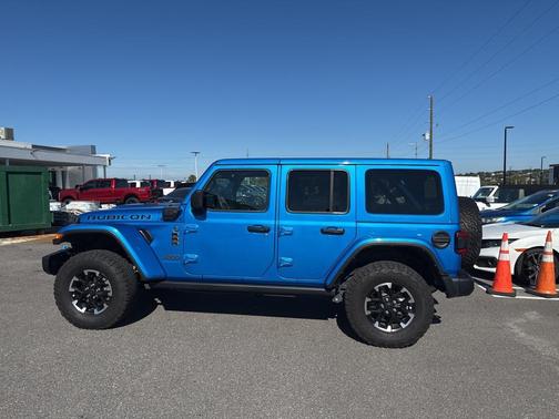 2024 Jeep Wrangler 4xe Rubicon X