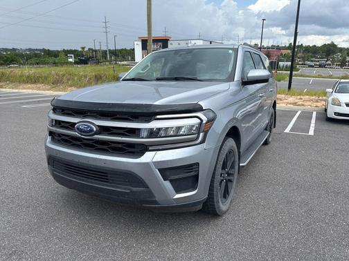 ICONIC SILVER METALLIC 2022 Ford Expedition XLT