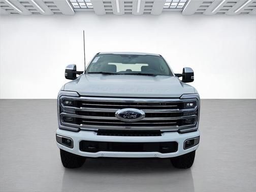 2025 Ford F-250 Platinum
