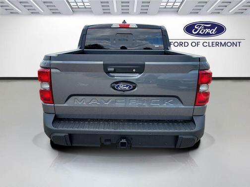 Carbonized Gray Metallic 2026 Ford Maverick Lariat