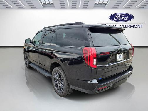 AGATE BLACK METALLIC 2026 Ford Expedition Platinum
