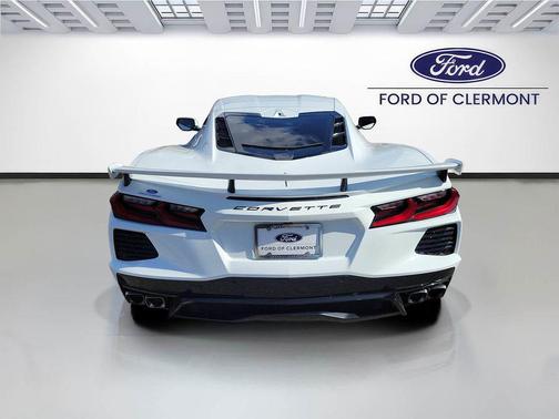 Arctic White 2025 Chevrolet Corvette Stingray w/1LT